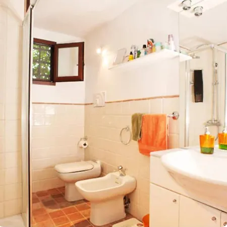 Con Grande Giardino Vicino Di Campus Villa Villasimius