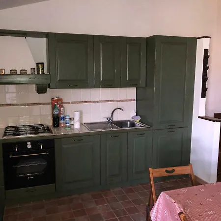 Con Grande Giardino Vicino Di Campus *